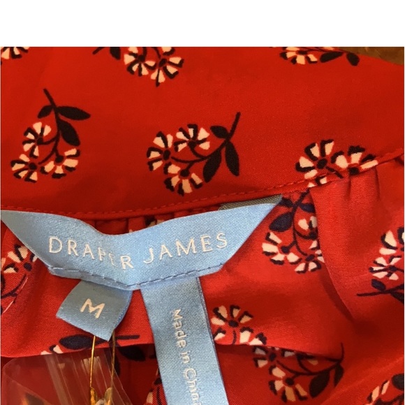 Draper James Lipstick Tie Neck Blouse in Lipstick Red Floral, Size XSmall - Picture 12 of 16